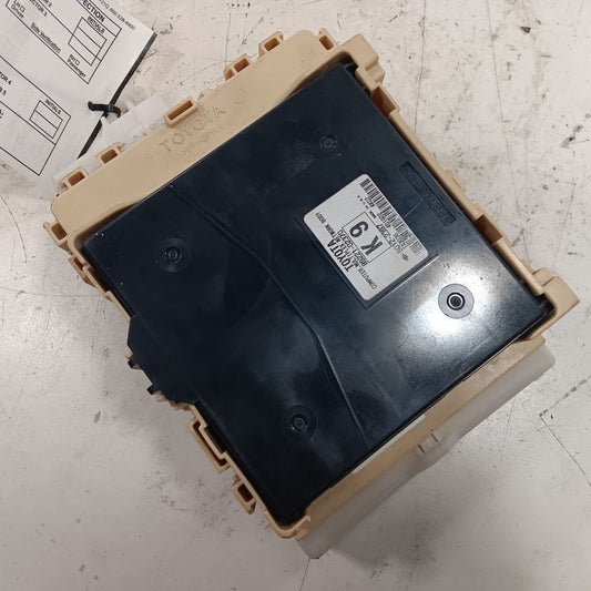 Toyota Corolla Cabin Fuse Box Interior Inner Under Dash  2016 2015 2014