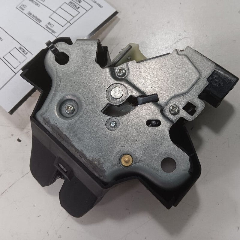 Toyota Corolla Trunk Latch 2019 2018 2017