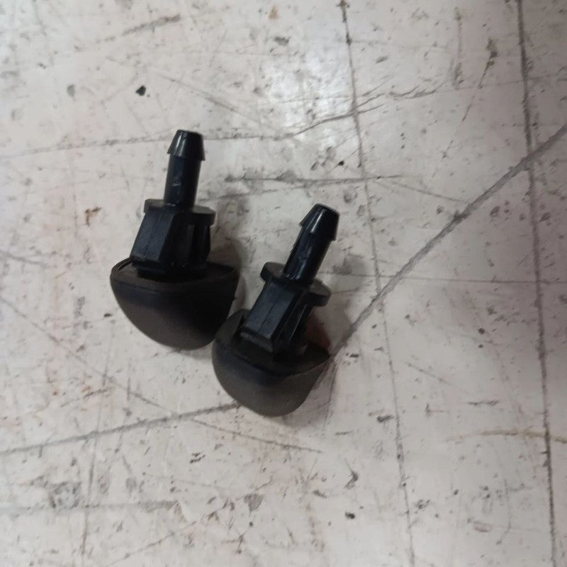 Mazda CX-3 Windshield Wiper Washer Fluid Hood Sprayer Nozzles 2016 2017 2018