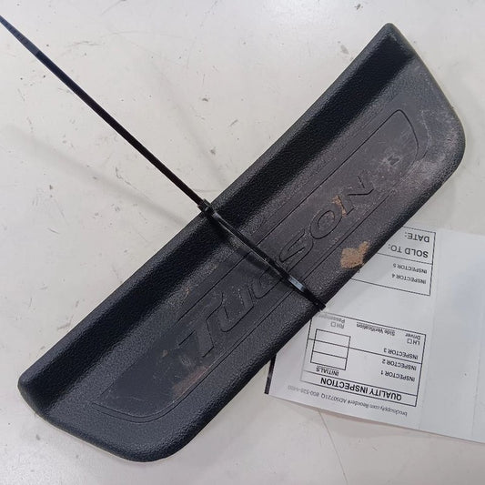 Hyundai Tucson Sill Trim Plate Door Jam Threshold Left Rear  2019 2020 20