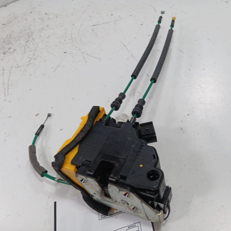 Hyundai Elantra Door Latch Lock Left Driver Front  2017 2016 2015 2014 2013