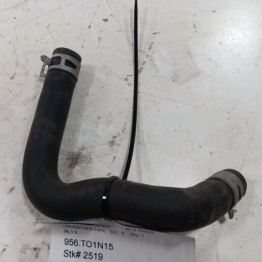 Toyota Prius C Coolant Line Crossover Pipe  2017 2016 2015 2014 2013