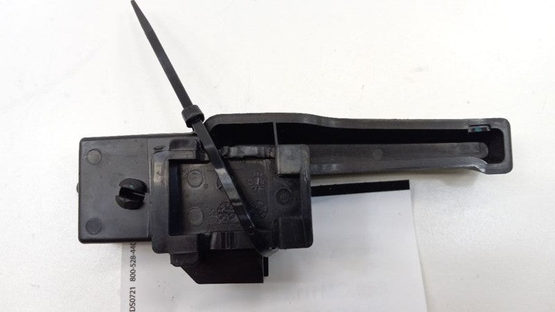 Chevy Malibu Hood Latch Release Handle Lever Switch 2015 2016 2017 2018