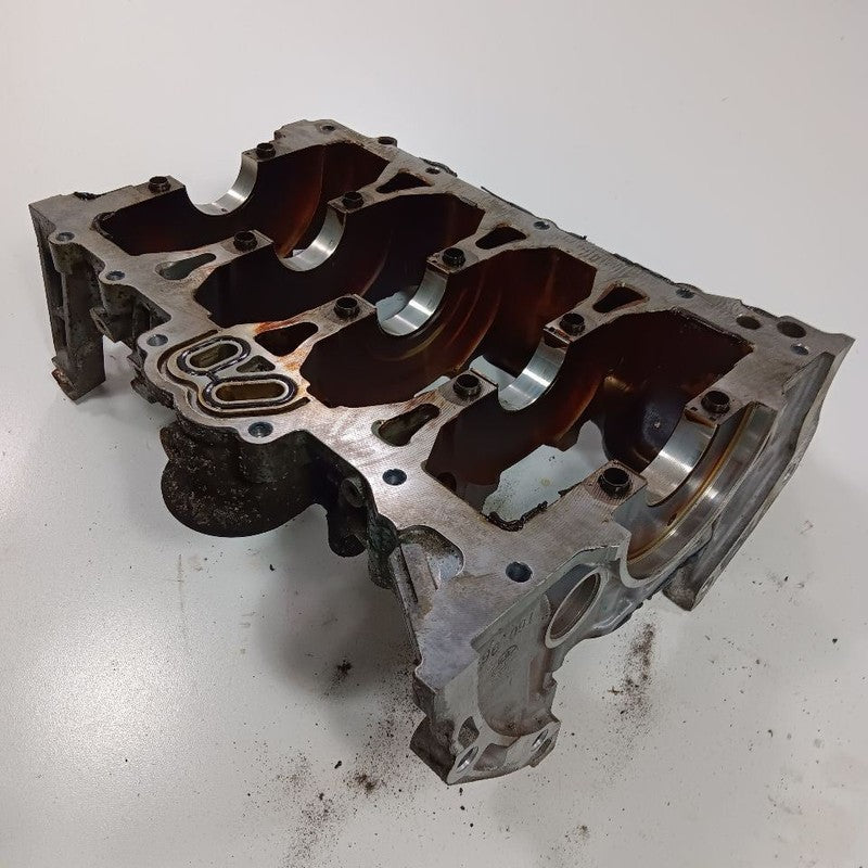 Hyundai Elantra Engine Block Crankshaft Main Cap 2.0 2017 2018 2019 2020