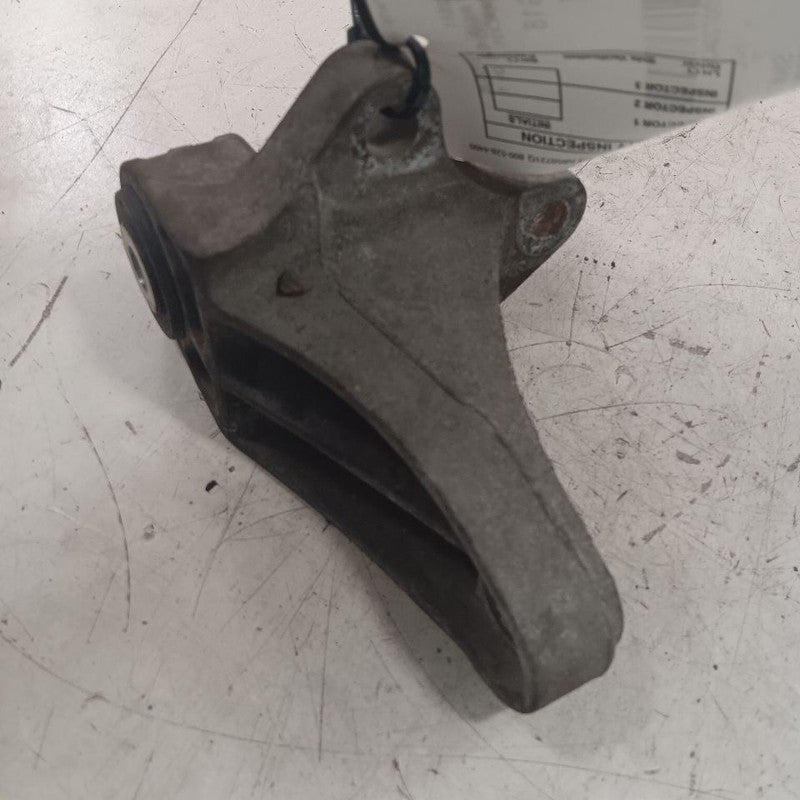 Ford Focus 2.0 Engine Motor Mount Bracket Rear Back 2018 2017 2016 2015