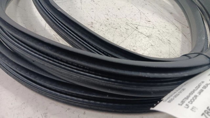 Acura RDX On Body Door Jamb Seal Gasket Front Left Driver  2016 2017 2018