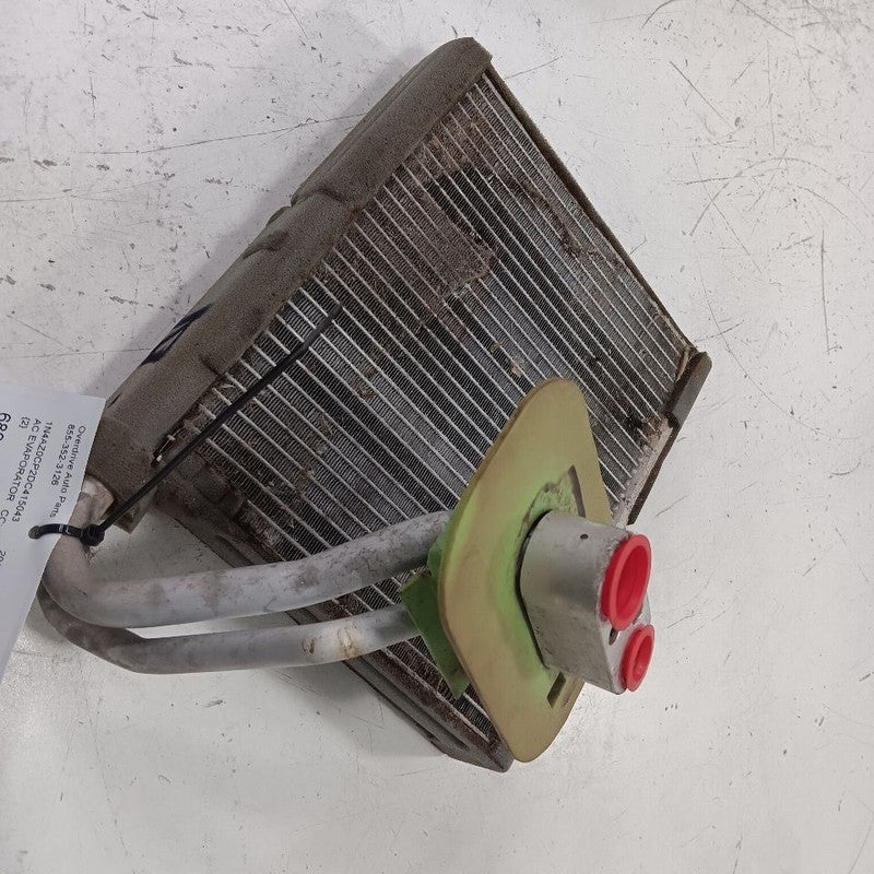 Air Conditioning AC Evaporator Fits 13-21 Nissan LEAF