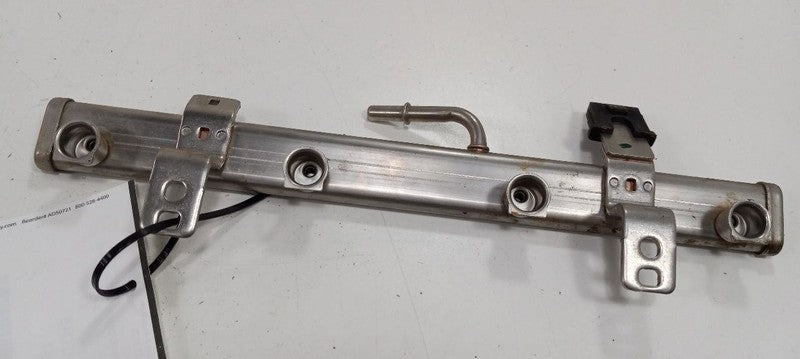 Does Not Apply Dodge Dart Fuel Rail Injection Injector Mount Bar 2013 2014 2015 2016