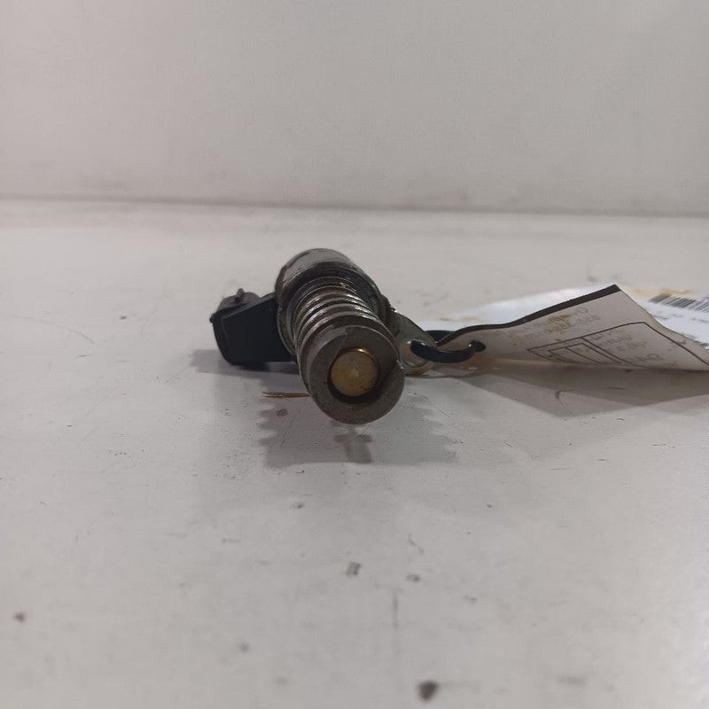 INFINITI QX50 Variable Timing Gear Oil Control Valve Solenoid Cylinder Head 2017