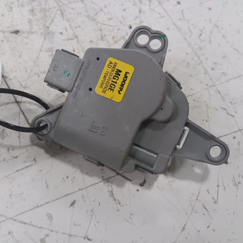 Hyundai Elantra Flap Door Motor Heater AC Door Actuator 2017 2018 2019 2020