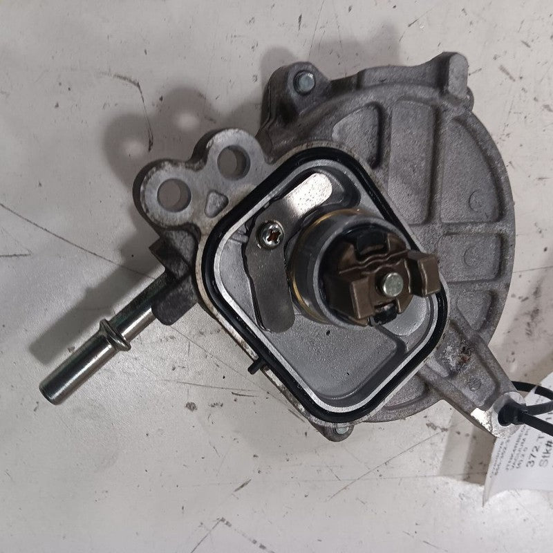 Toyota Corolla 2.0 Vacuum Pump  2019 2020 2021