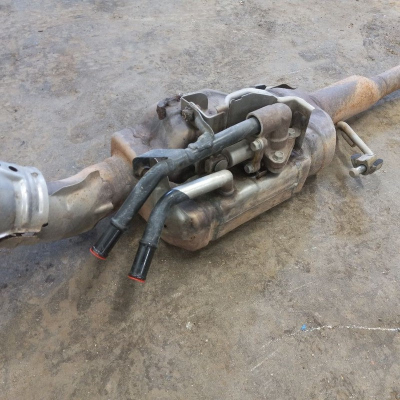 Toyota Prius C Exhaust Pipe  2017 2016 2015 2014 2013