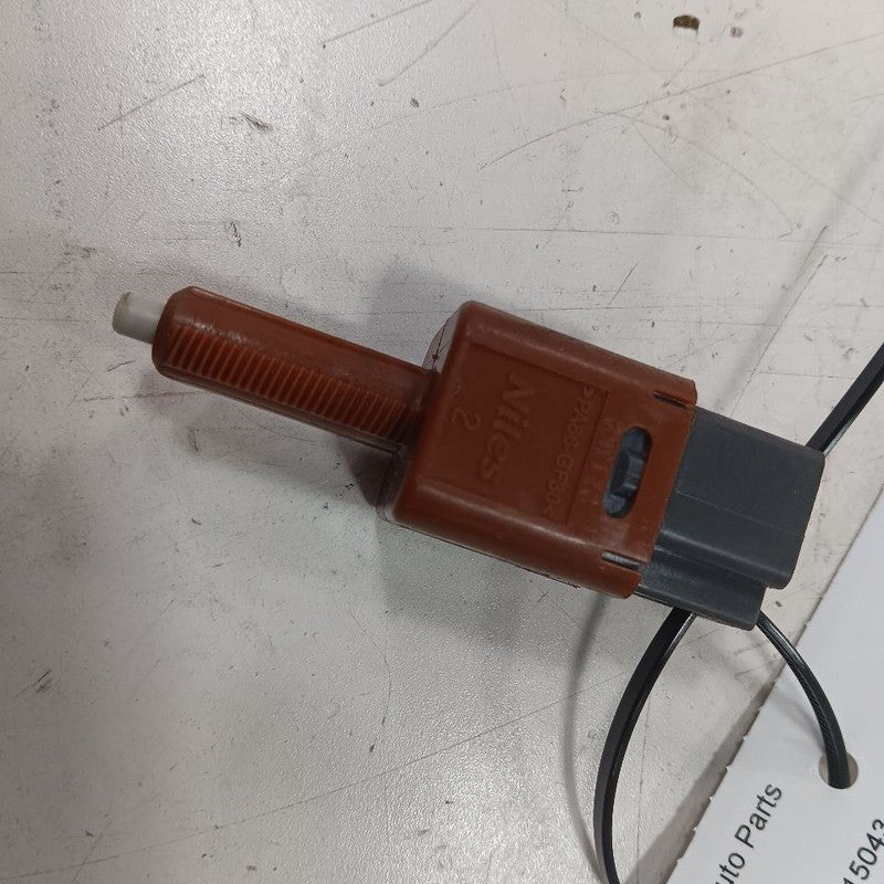 Nissan LEAF Brake Pedal Switch  2013 2014 2015 2016 2017