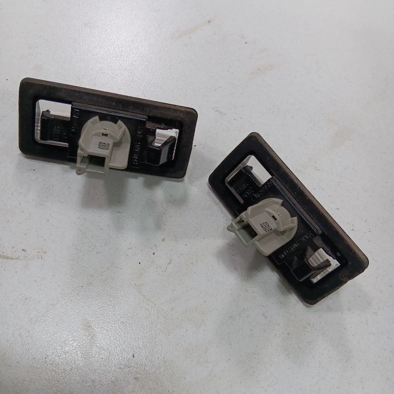 Nissan Altima License Plate Light Lamp 2017 2016