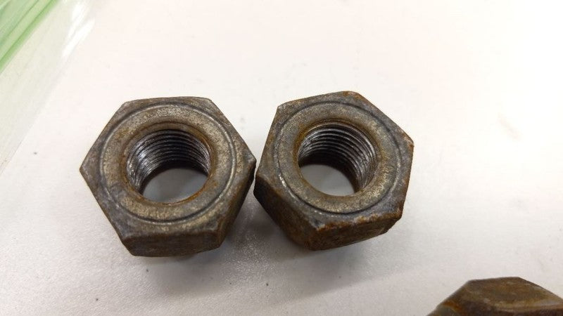 Nissan Versa Lug Nut Set 2008 2009 2010 2011 2012