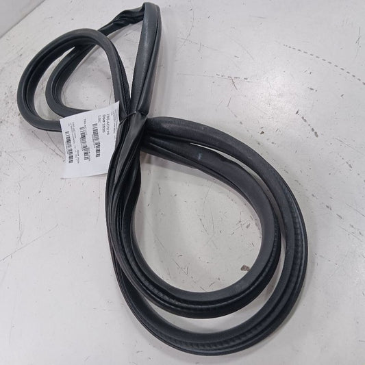 Acura ILX On Body Door Jamb Seal Gasket Front Left Driver  2016 2017 2018