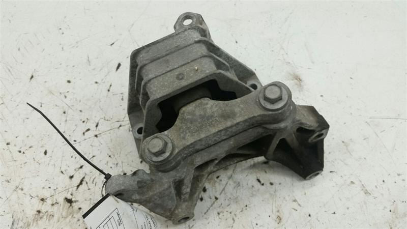 Chevy Malibu Engine Motor Mount Right Passenger OEM 2008 2009 2010 2011 2012