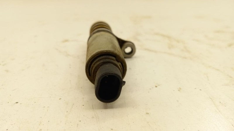 Chevy Cobalt Variable Timing Gear Oil Control Valve Solenoid Cylinder Head 2009