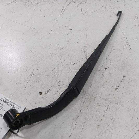 Nissan LEAF Windshield Wiper Arm Left Driver  2013 2014 2015 2016 2017