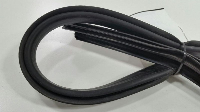 Impala Door Glass Window Seal Rubber Right Passenger Rear Back 2012 2013 2014