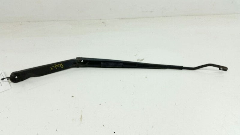 Nissan Altima Windshield Wiper Arm Right Passenger 2005 OEM