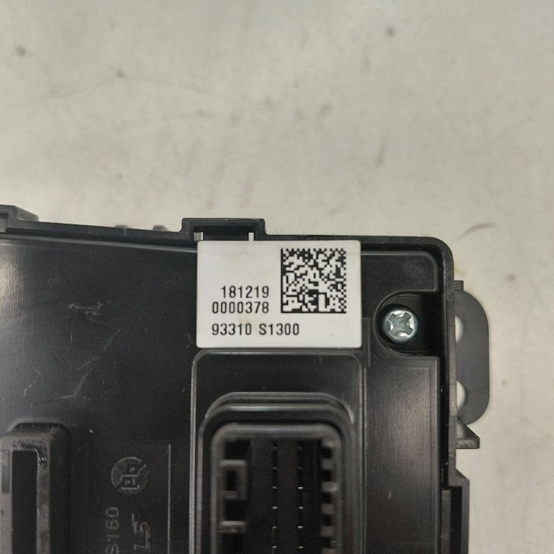 Hyundai Santa Fe Parking Brake Handle Emergency Brake Lever 2019 2020