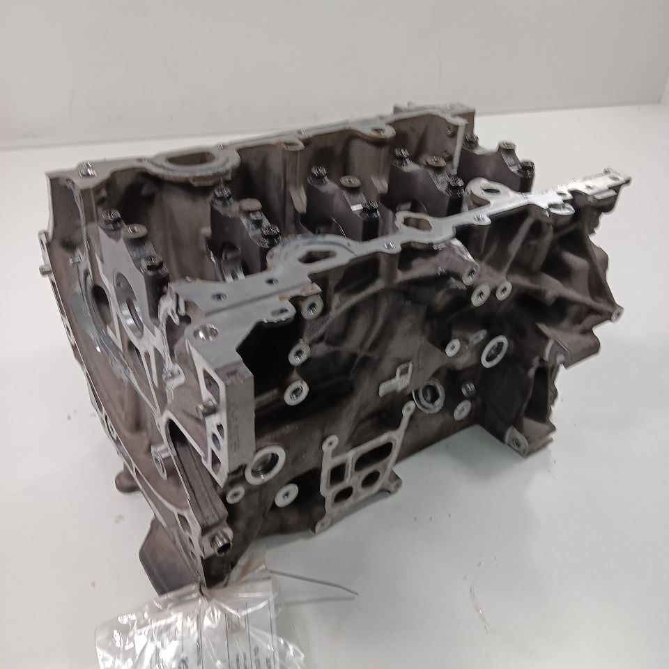 2025 GMC Acadia 2.5 Bare Engine Cylinder Block
