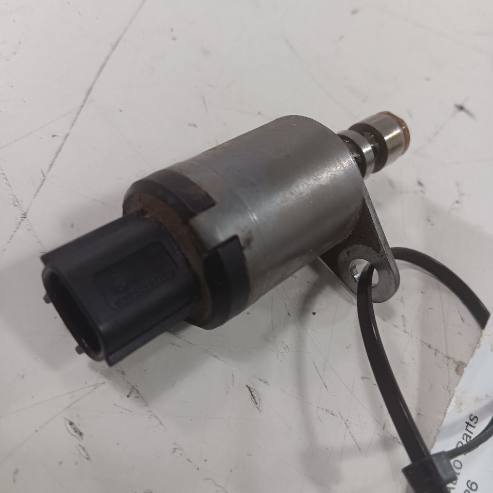 Mazda CX-5 Variable Timing Gear Oil Control Valve Solenoid Cylinder Head 2020
