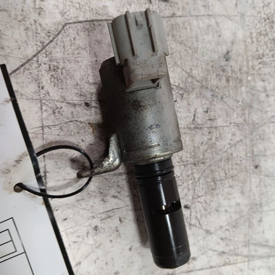 Ford Fiesta Variable Timing Gear Oil Control Valve Solenoid Cylinder Head 2014