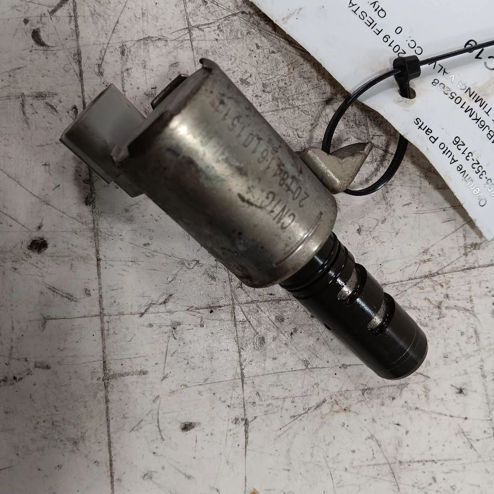 Ford Fiesta Variable Timing Gear Oil Control Valve Solenoid Cylinder Head 2014