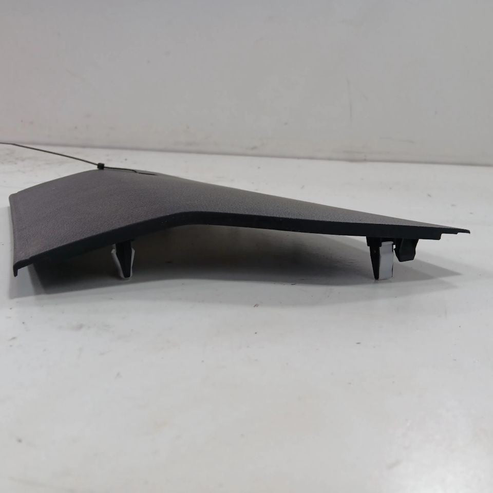 Hyundai Tucson Passenger Right Side Console Trim 2019 2020 2021