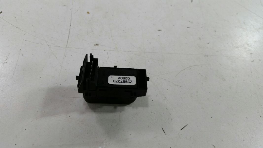 2011 Chevy Traverse Power Door Lock Switch 2009 2010 2011 2012