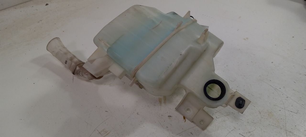 Windshield Washer FluidWash Reservoir Sedan Standard Capacity Fits 10-13 MAZDA 3