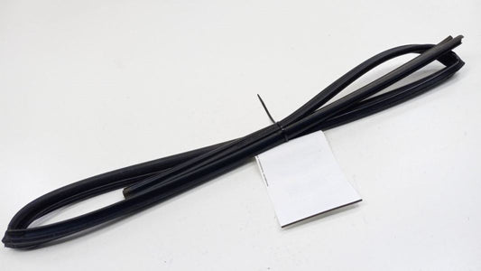 Civic Door Glass Window Seal Rubber Right Passenger Rear Back 2006 2007 2008 09