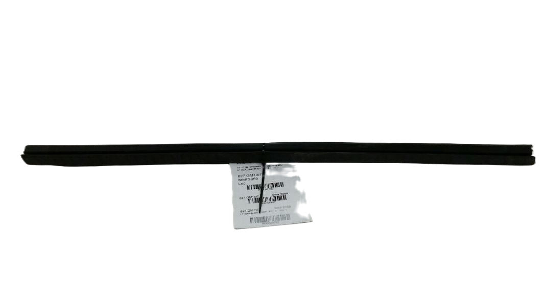 2007 Chevy Malibu Door Glass Window Weather Strip Trim Front Left Driver 2008