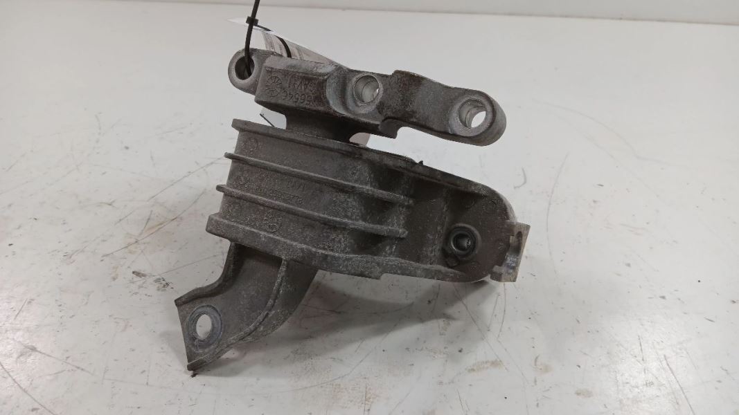 Chevy Volt Engine Motor Mount Right Passenger  2011 2012 2013 2014 2015