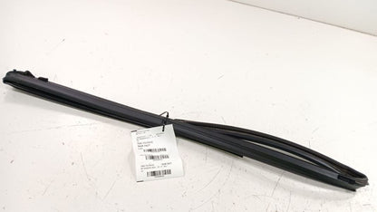 Toyota Prius Passenger Right Front Window Seal  2012 2013 2014 2012 2013 2014 20