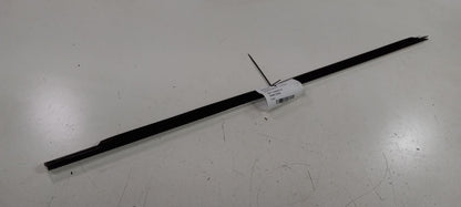 Cadillac XTS Door Glass Window Weather Strip Trim Front Left Driver 2013 2014 15