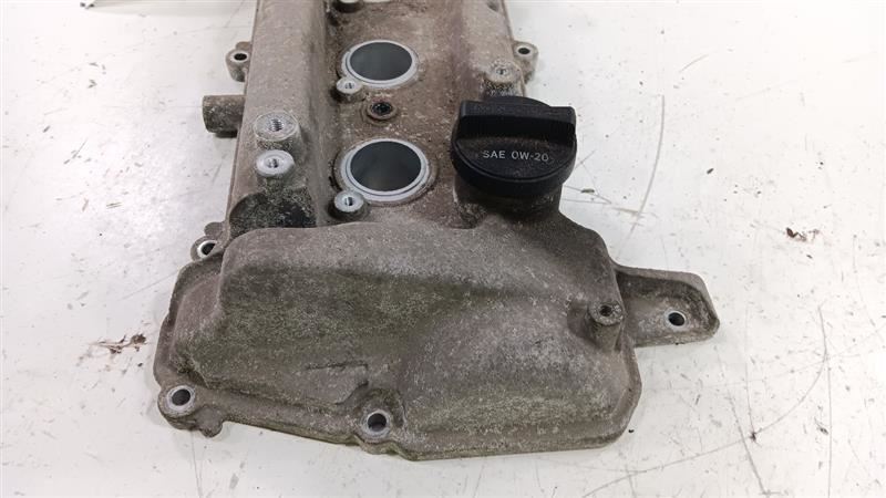 Toyota Prius Valve Cover    2012 2013 2014 2015