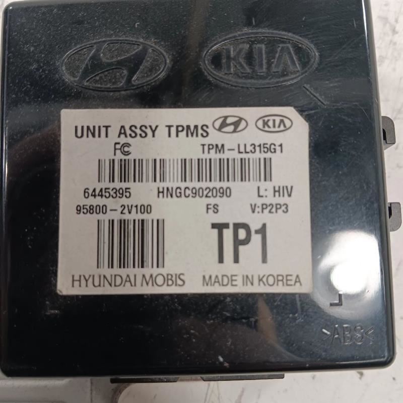 TPMS Control Module Suspension Right Hand Dash TPMS Fits 12-13 VELOSTER