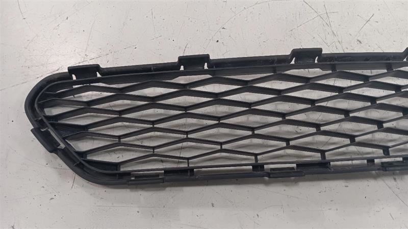 Grille Grill VIN J 1st Digit Japan Built Lower Bumper Mounted Fits 14-16 ROGUE