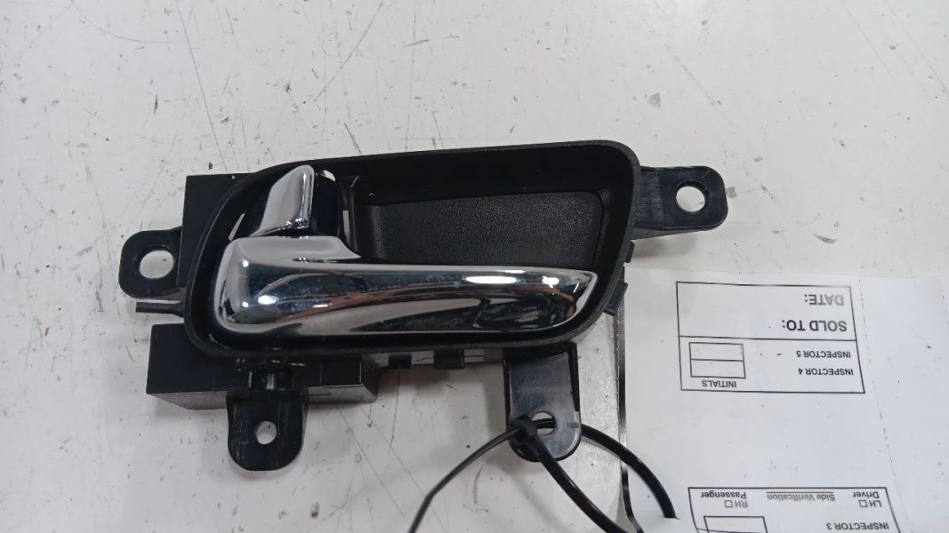 Infiniti G37 Door Handle Left Driver Front Interior Inside  2011 2012 2013