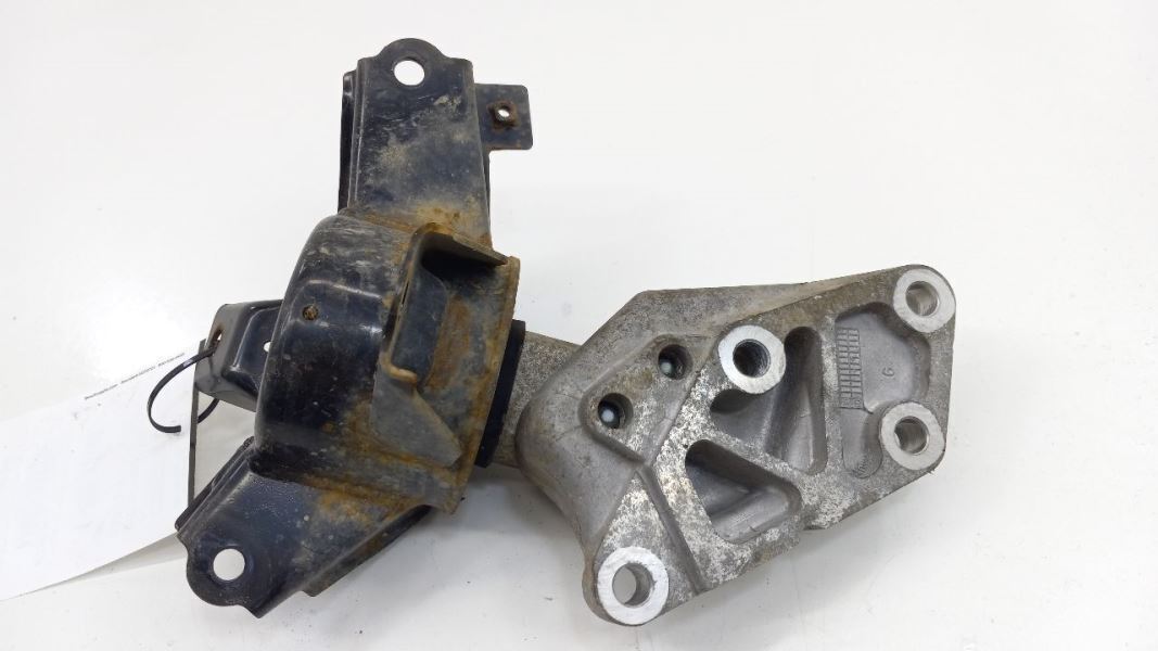 Elantra Engine Motor Mount Left Driver 2009 2010 2011 2012