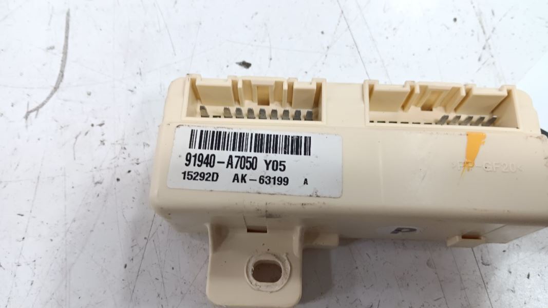 Kia Forte 91940-A7050 RELAY JUNCTION BOX 2016 2015 2014