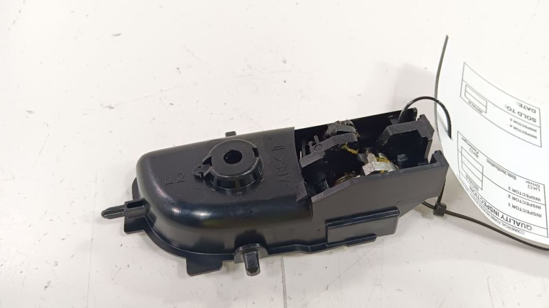 Toyota Prius Driver Left Front Interior Door Handle  2012 2013 2012 2013 2014 20