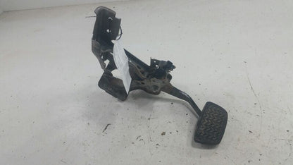 2008 SATURN OUTLOOK  Brake Pedal 2009 2010 2011