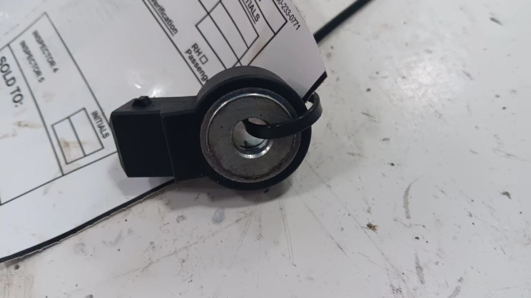 Chrysler 200 Engine Knock Sensor  2015 2016 2017