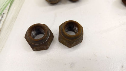 Versa Lug Nut Set 2008 2009 2010 2011 2012