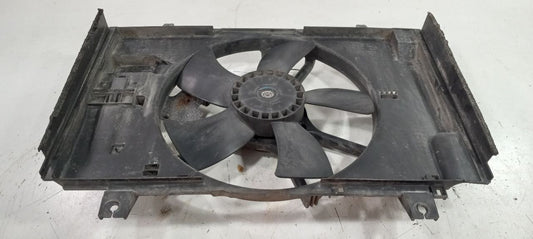 Radiator Cooling Fan Motor Fan Assembly Hatchback Fits 07-12 VERSA