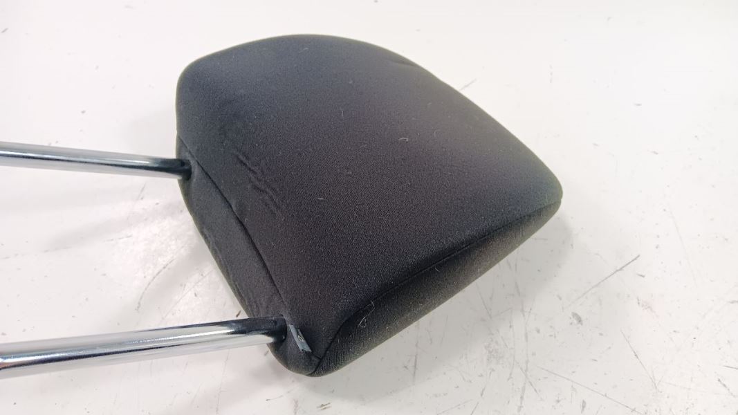 Toyota Prius Front Seat Headrest    2012 2013 2014 2015